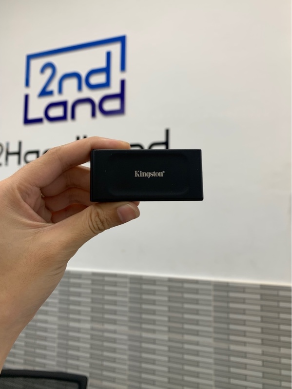 Ổ cứng SSD di động Kingston XS1000 - 1TB (tốt) - Màu đen - Ngoại hình: 98% - Body