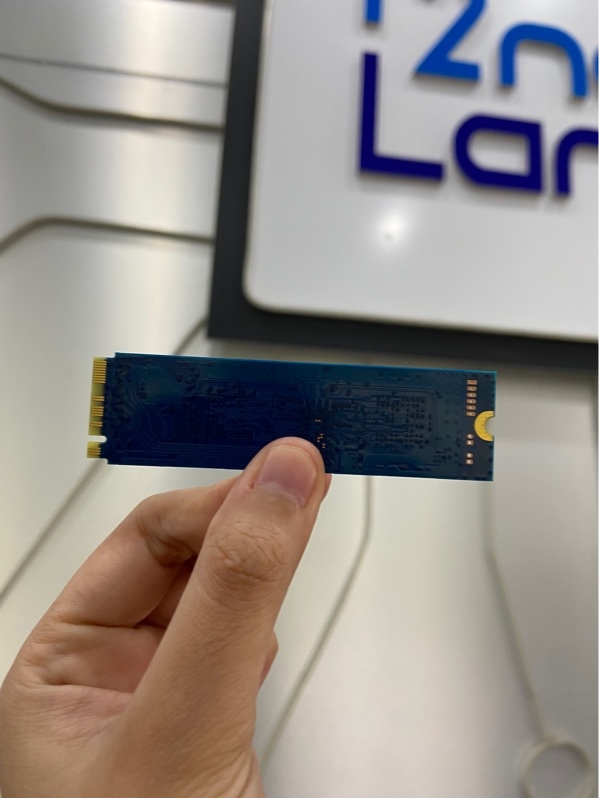 Ổ cứng SSD Kingston NV3 PCIe 4.0 NVMe 500GB - Màu xanh - Ngoại hình: 98% - Body