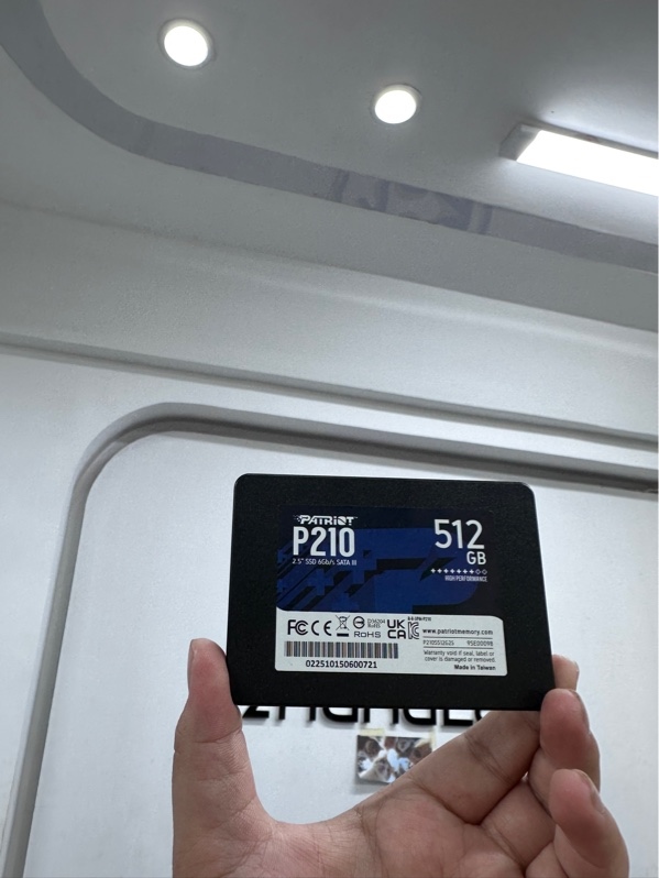 Ổ cứng SSD Patriot P210 512GB | SATA III, 2.5" - Màu đen - Ngoại hình 98% - Body