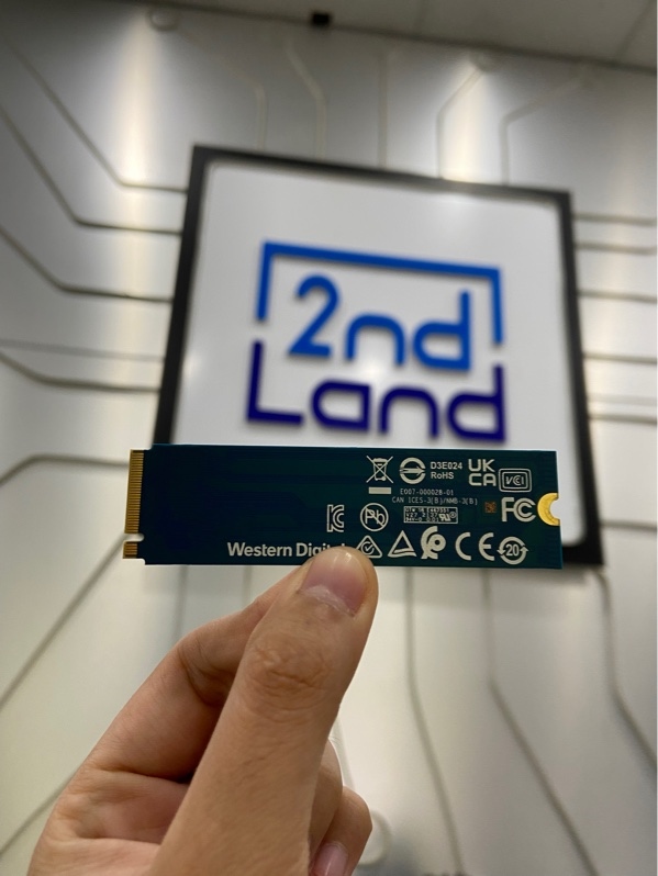 Ổ cứng SSD WD Blue SN570 - M.2 1TB - Màu đen - Ngoại hình: 98% - Body