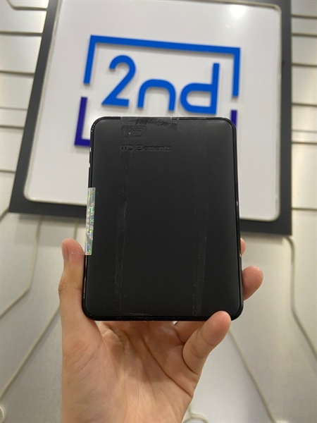Ổ cứng WD Elements - 1TB HDD - Màu đen - Ngoại hình: 98% - Kèm túi