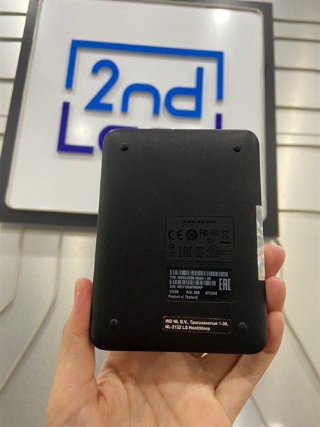 Ổ cứng WD Elements - 1TB HDD - Màu đen - Ngoại hình: 98% - Kèm túi 2