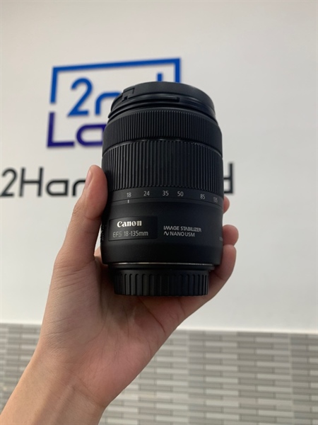 Ống kính Canon EF-S 18-135mm - F/3.5-5.6 IS Nano USM - Màu đen - Ngoại hình: 98% - Body