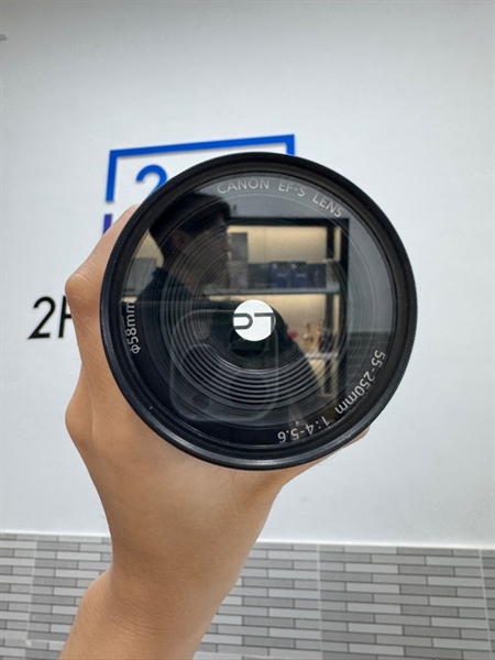 Ống kính máy ảnh Canon EF-S 55-250mm 1:4-5.6 - Màu đen - Ngoại hình 97% - Body 1