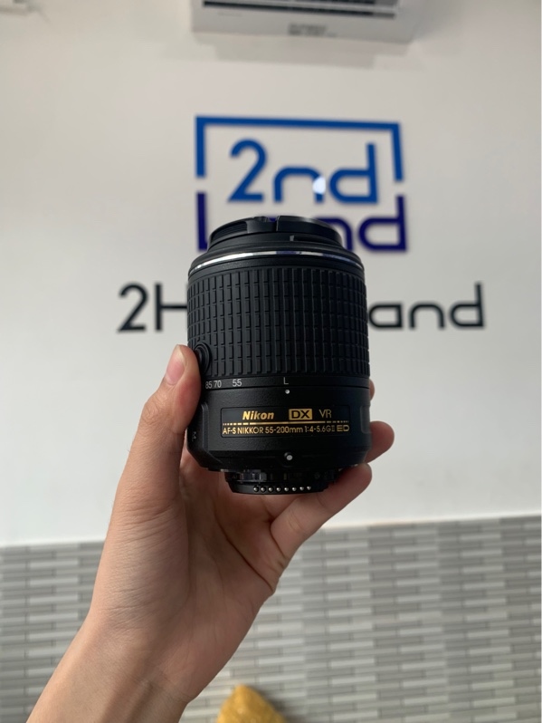 Ống kính Nikon AF-S DX NIKKOR 55-200mm - F/4-5.6G ED VR II - Màu đen - Ngoại hình: 98% - Box