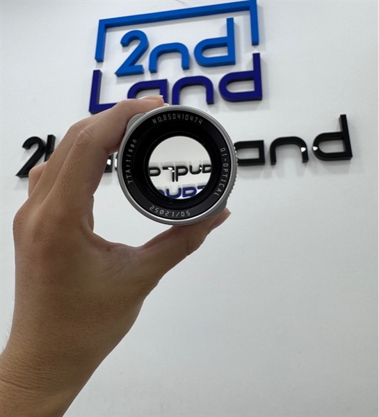 Ống kính TTArtisan 50mm f/1.2 for FUJIFILM - Màu bạc - Ngoại hình 99% Keng - Fullbox