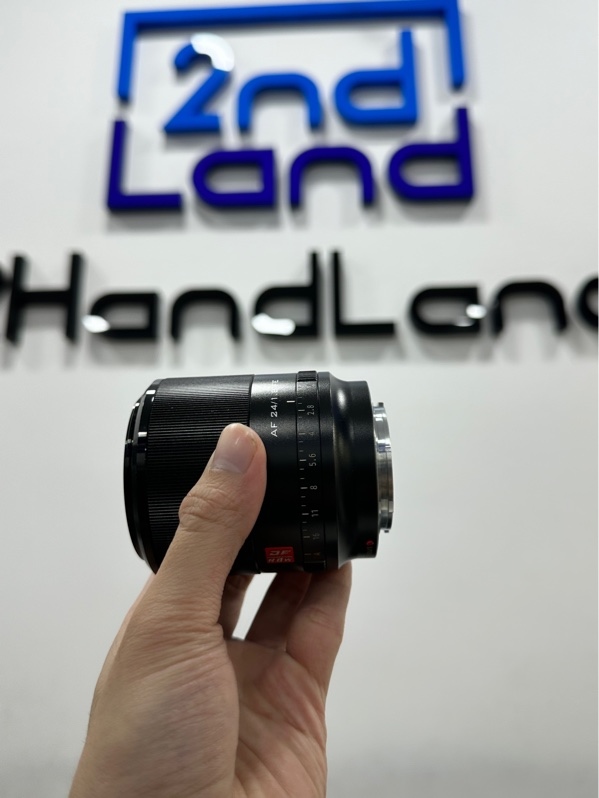 Ống kính Viltrox AF 24mm 1:1.8 STM for Sony - Màu đen - Ngoại hình 97% - Kèm nắp chụp