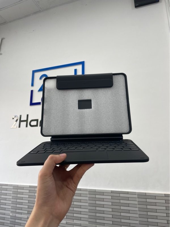 Ốp bàn phím ESR Rebound Magnetic Keyboard 360 - for iPad Air 11" (M3) 2025, iPad Air 11 (2024), Air 10.9 (5th/4th Gen), iPad Pro 11" (4th/3rd/2nd/1st Gen) - Màu đen - Ngoại hình: 98% - Fullbox