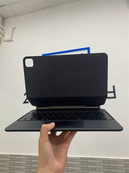 Ốp bàn phím No Name cho iPad Pro M2 12.9 inch - Màu đen - Ngoại hình: 97% - Body 1