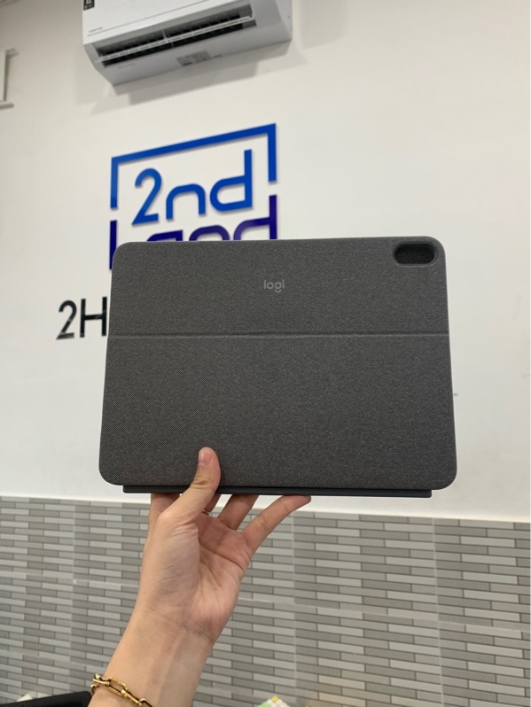 Ốp phím Logitech combo touch cho ipad air 4/5 11inch - Màu xám - Ngoại hình: 98% - Body