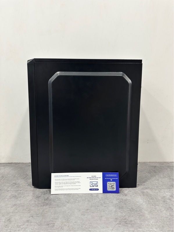 PC Main Samsung DT1234567890 - i3 3240-MSI GTX 750ti - Ram 4Gb DDR3-SSD 120Gb Su650(tốt) - Nguồn eMaster EV7728B 200W - Case VSP V2876 - Màu đen - Ngoại hình 97% - 1 cổng USBA chết - Kèm dây VGA + Nguồn ( không có bộ thu Wifi, Bluetooth)