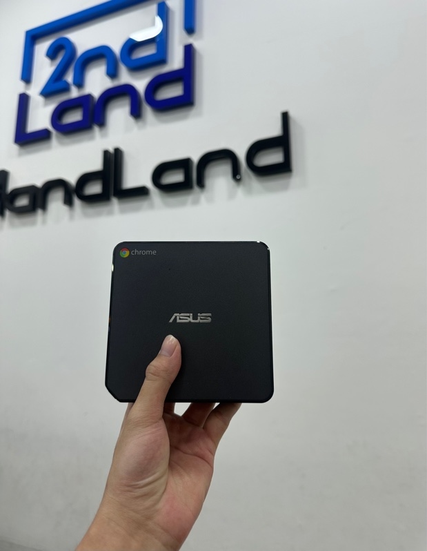 PC Mini Asus Chromebox CN62 - CPU Intel Celeron 3215U - Ram 8/256Gb SSD (ổn) - Màu đen - Ngoại hình 97% - Trầy cấn ,mặt dưới mất ốc, máy hơi chậm.- Kèm nguồn