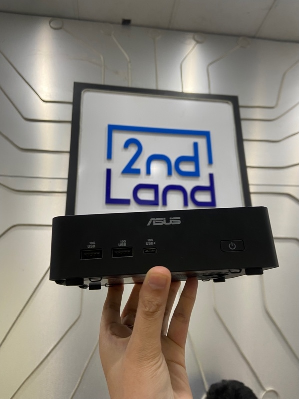Pc mini Asus NUC 16GDKU76 - Intel Core Ultra 7 356H - Màu đen - Ngoại hình: 98% - Kèm Box + nguồn