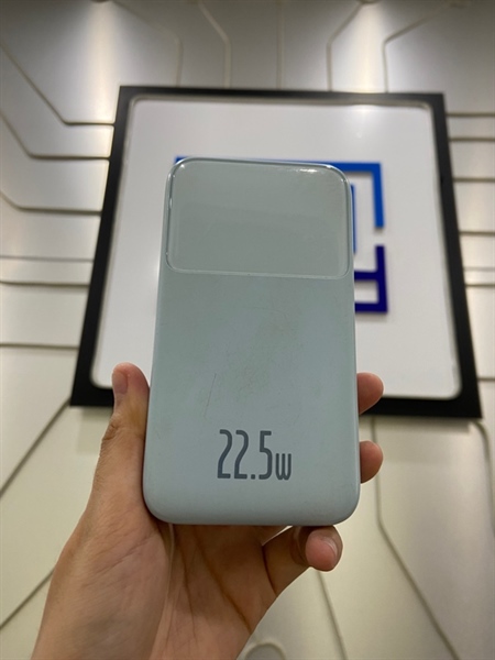 Pin dự phòng Baseus 10.000 Mah PPM D10 - Màu xanh dương - Ngoại hình: 97% - Lỗi dây lightning - Body