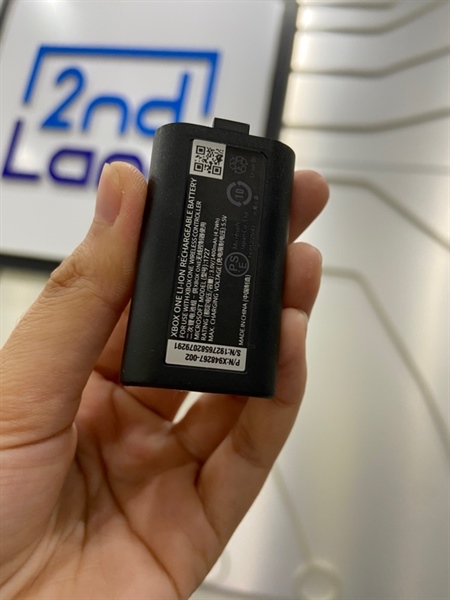 Pin sạc Xbox - Màu đen - Ngoại hình: 98% - FullBox 3