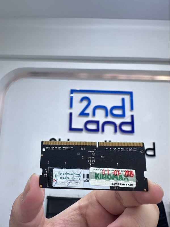Ram laptop Kingmax 4GB - ddr4 bus 2400 - Màu đen - Ngoại hình 98% - Body