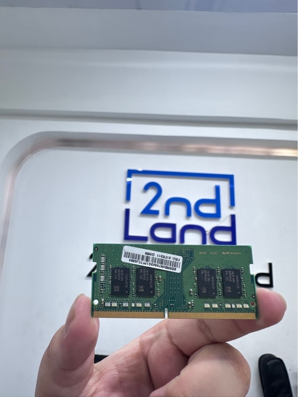 Ram laptop Samsung 4GB - bus 2400 ddr4 - Màu xanh - Ngoại hình 98% - Body