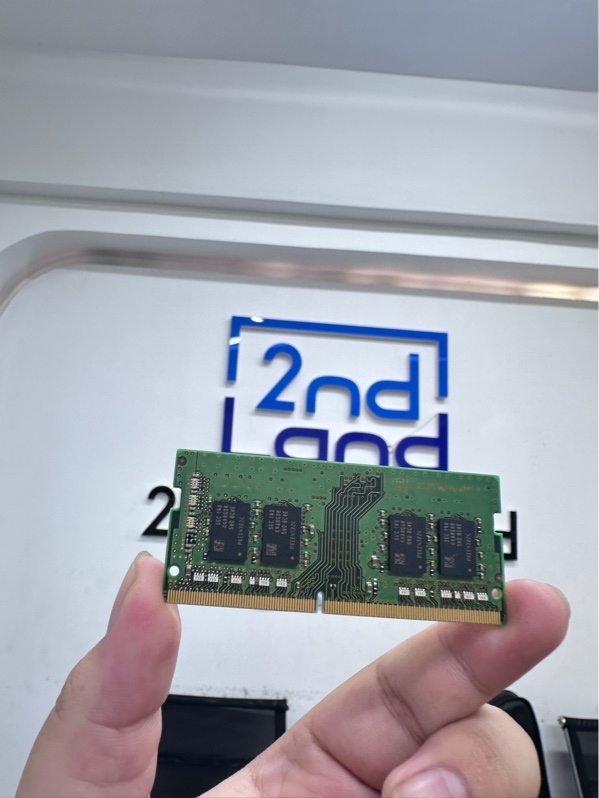 Ram laptop Samsung 8GB - bus 3200 ddr4 - Màu xanh - Ngoại hình 98% - Body