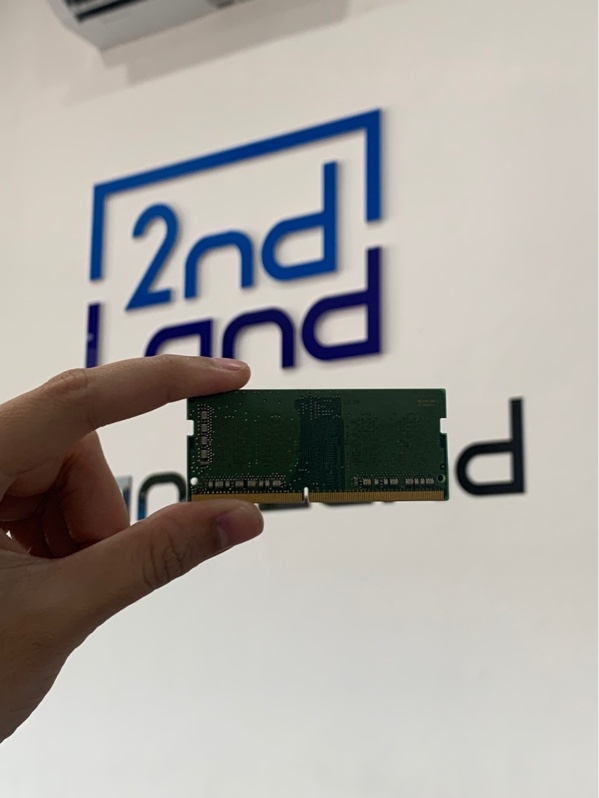 Ram laptop Samsung DDR4 4gb - Bus 3200 - Màu xanh - Ngoại hình: 98% - Body
