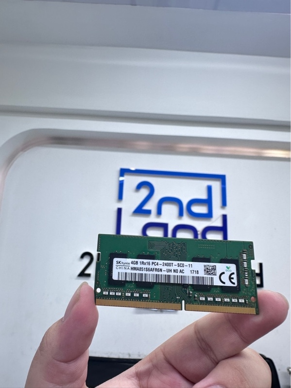 Ram laptop SK Hynix 4GB - bus 2400 ddr4 - Màu xanh - Ngoại hình 98% - Body