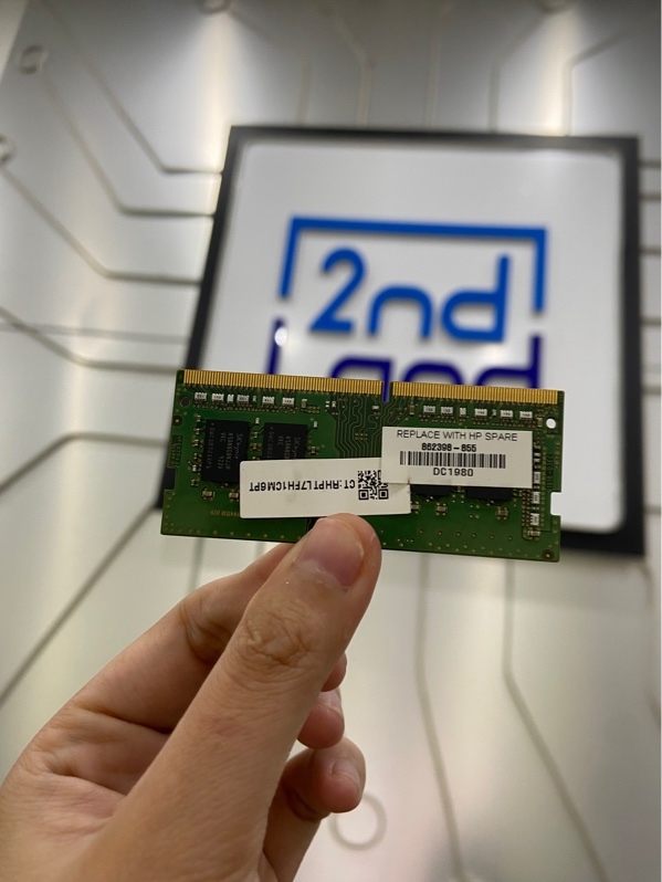 Ram Laptop SK Hynix - DDR4 - 8GB - Buss 2666MHz - Màu đen - Ngoại hình: 98% - Body