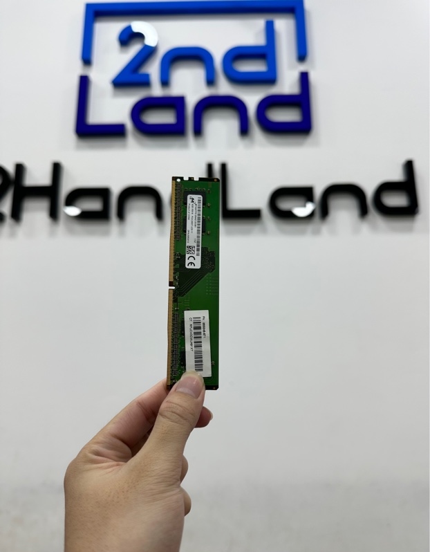 RAM PC Micron - MTA4ATF51264AZ-2G3B1 DDR4, 4GB, BUS 2400 - Body