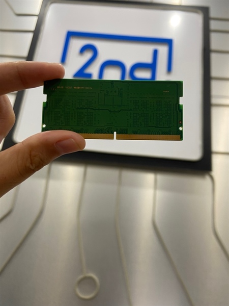 Ram Samsung DDR5 8GB M425R1GB4PB0-CWM0D 5600B - Màu đen - Ngoại hình: 98% - Body 1
