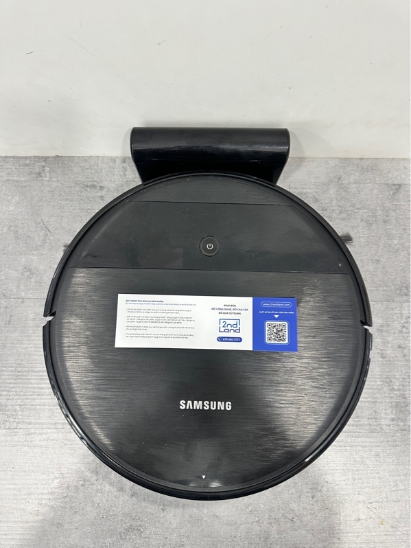 Robot hút bụi Samsung VR05R5050WK - Màu đen - Ngoại hình 96.5% - chổi quét ố nứt nhựa nhẹ, Có app , lực hút hơi yếu - Kèm dock sạc