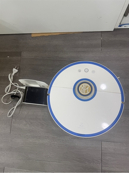 Robot hút bụi Xiaomi Roborock Gen 2 - Màu trắng - Ngoại hình 97% - Máy kêu lớn , nghẹt bơm nước - Kèm đế sạc , 2 chổi , giẻ lau