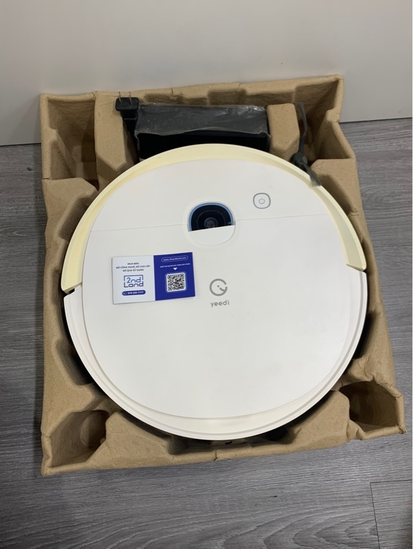 Robot hút bụi Yeedi k8 - Nội địa trung - Ngoại hình: 97% - Ố, trầy xước - Kèm 1 đế sạc + 2 chổi lọc qua sử dụng