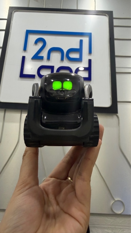 Robot thông minh Anki Vector - Màu đen - Ngoại hình: 97% - Kèm đế sạc + đồ chơi cho robot