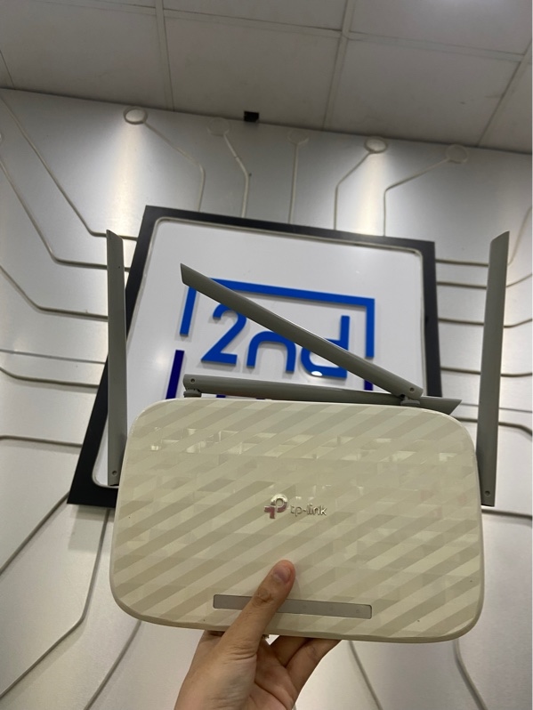 Router TP-link Archer C50 - Màu trắng - Ngoại hình: 97% - Ố vàng + xước - Kèm nguồn