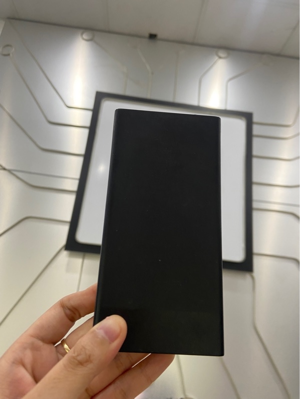 Sạc dự phòng 10000mah ZUZG J49 - Màu đen - Ngoại hình: 97% - Body