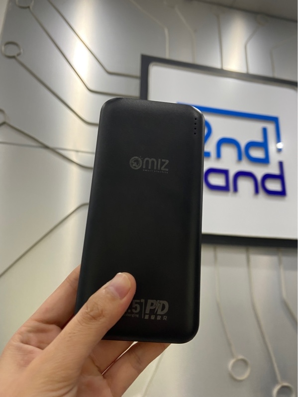 Sạc dự phòng Miz 22.5W PD Power Bank - 10000mah - 3 cổng sạc( 2 cổng usb, 1 cổng type c) - Màu đen - Ngoại hình: 97% - Body