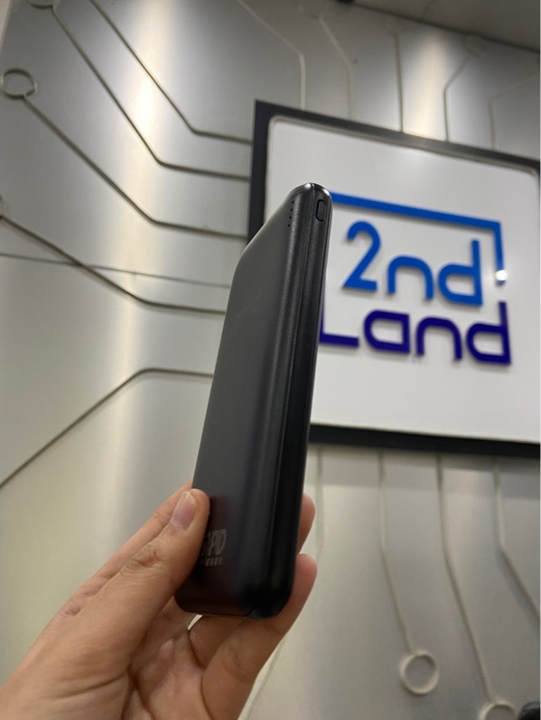 Sạc dự phòng Miz 22.5W PD Power Bank - 10000mah - 3 cổng sạc( 2 cổng usb, 1 cổng type c) - Màu đen - Ngoại hình: 97% - Body