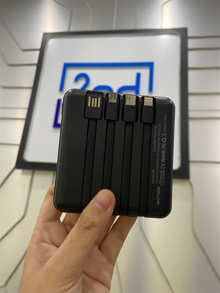 Sạc dự phòng Mottari Q8 - 20800 mah - Màu đen - Ngoại hình: 97% - Body 1