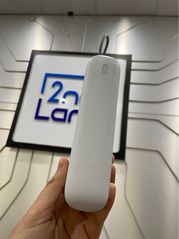 Sạc dự phòng Xiaomi 20000mAH Model PB2020MI - Màu trắng - Ngoại hình: 98% - Kèm Box