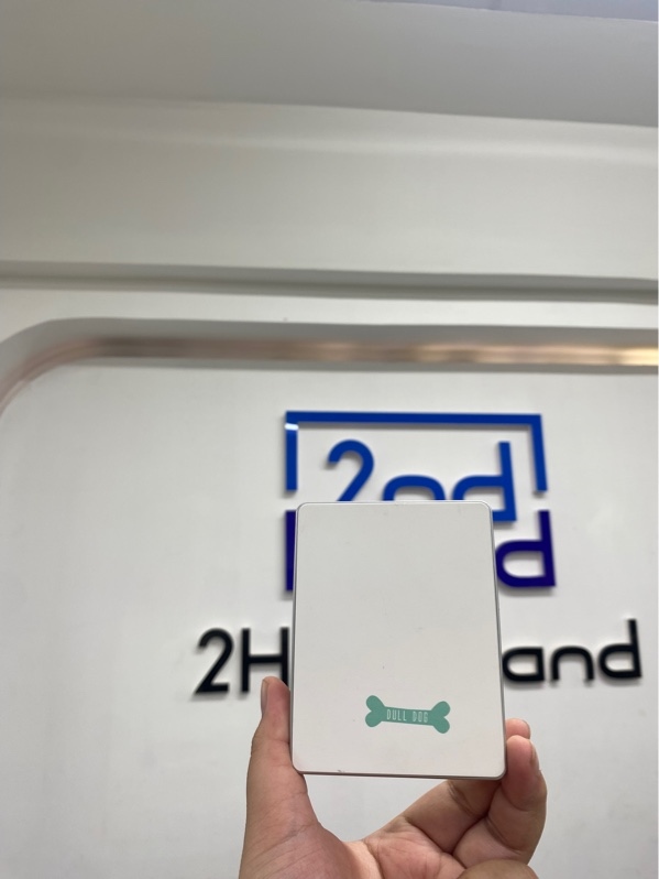 Sạc dự phòng Xmobile model BST-0137DPA - 10000mah - Màu trắng - Ngoại hình 98% - Body
