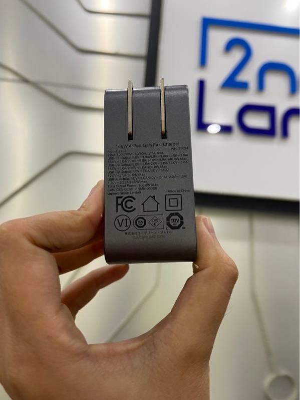 Sạc Ugreen Nexode Pro 160W 4-port gan X763 - Màu xám - Ngoại hình: 98% - Body