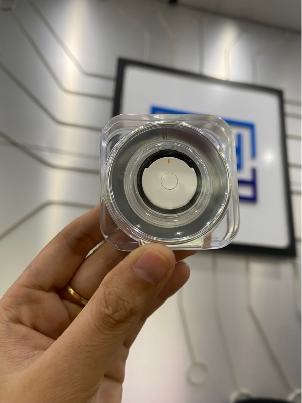 SamSung Galaxy Ring - Size 11 - Màu bạc - Ngoại hình: 98% - Kèm hộp sạc