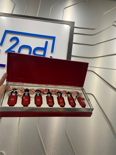 Set nước hoa Mini Christian Louboutin x7 - 9ml - Box 2