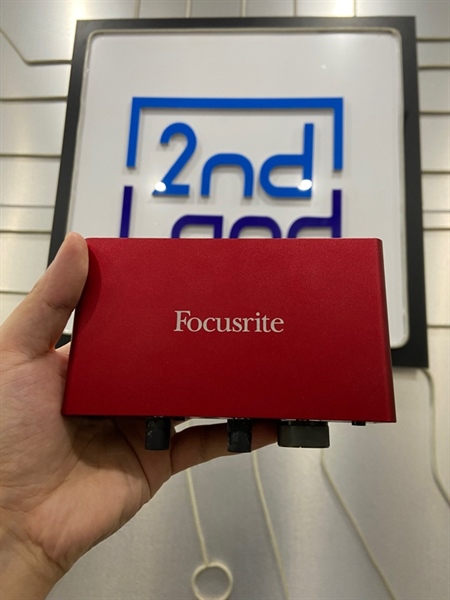 Sound Card Focusrite Scarlett Solo Gen 3 - Màu đỏ - Ngoại hình: 98% - Kèm dây nguồn