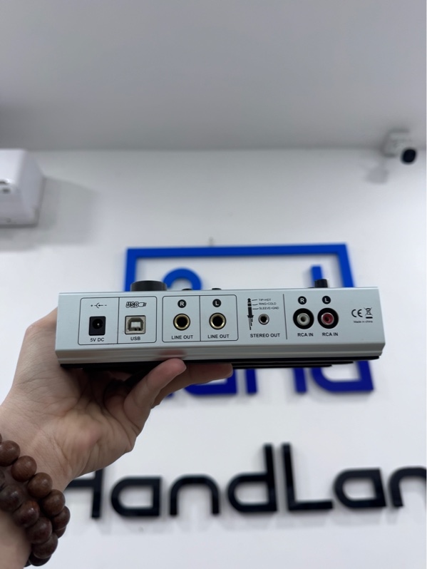 Soundcard Alctron U16K MK3 - Màu bạc - Ngoại hình 97% - Trầy xước nhẹ - Kèm 1 dây nguồn, 1 dây kết nối