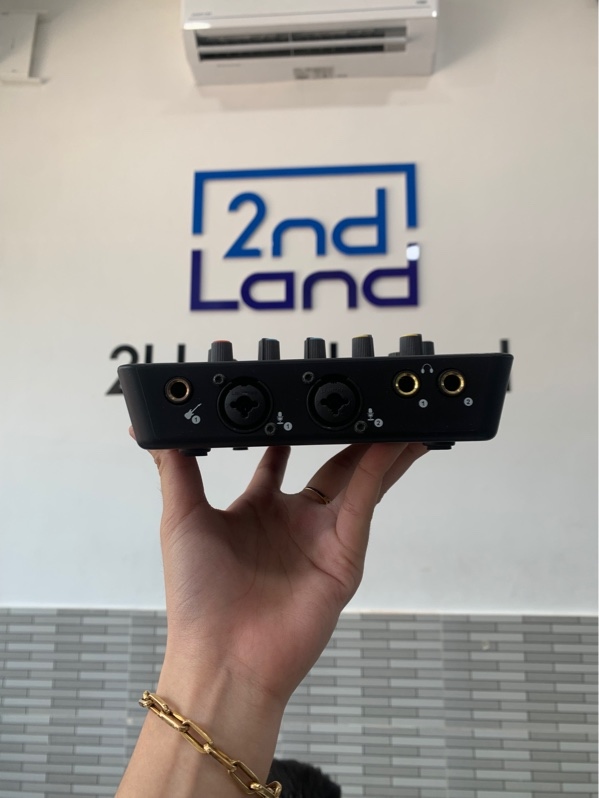 Soundcard Icon Upod Pro - Màu đen đỏ - Ngoại hình: 98% - Fullbox