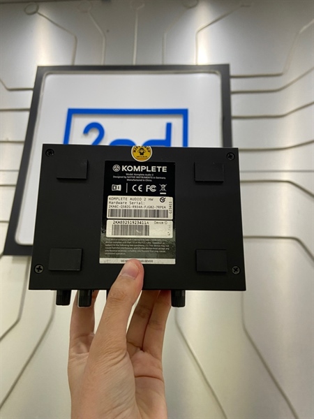 Soundcard Komplete Audio 2 - Màu đen - Ngoại hình: 98% - Fullbox 1