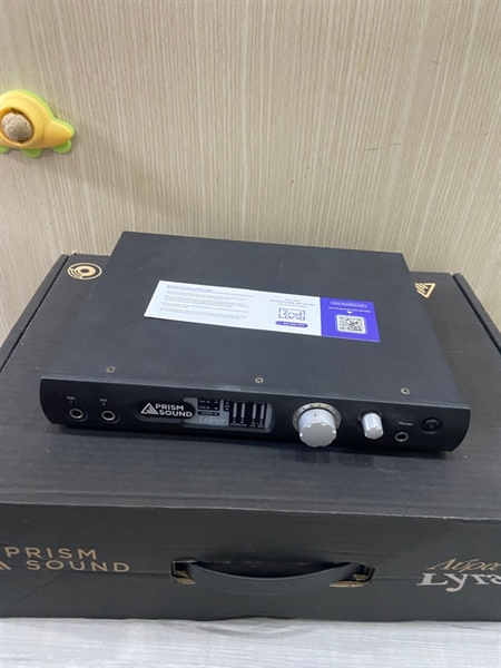 Soundcard PRISM-SOUND LYRA 2 - Màu đen - Ngoại hình: 98% - Kèm dây nguồn + dây tín hiệu + Box 1