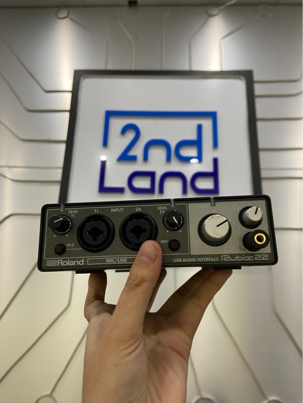 Soundcard Roland Rubix 22 - Màu đen - Ngoại hình: 97% - Body