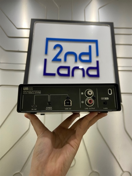 Soundcard UR12 - Màu đen - Ngoại hình: 97% - Kèm dây 6.5mm 2
