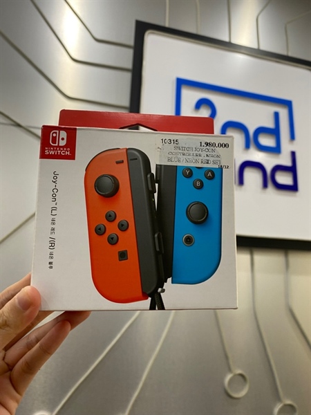 Switch Joycon Controller Red Blue - Ngoại hình: 98% - FullBox