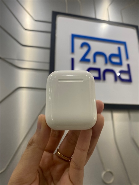 Tai nghe Airpod 2 - Màu trắng - Ngoại hình: 97% - Body